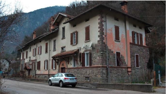 Casa dei ferrovieri sita a Campodazzo Casa dei ferrovieri sita a Campodazzo