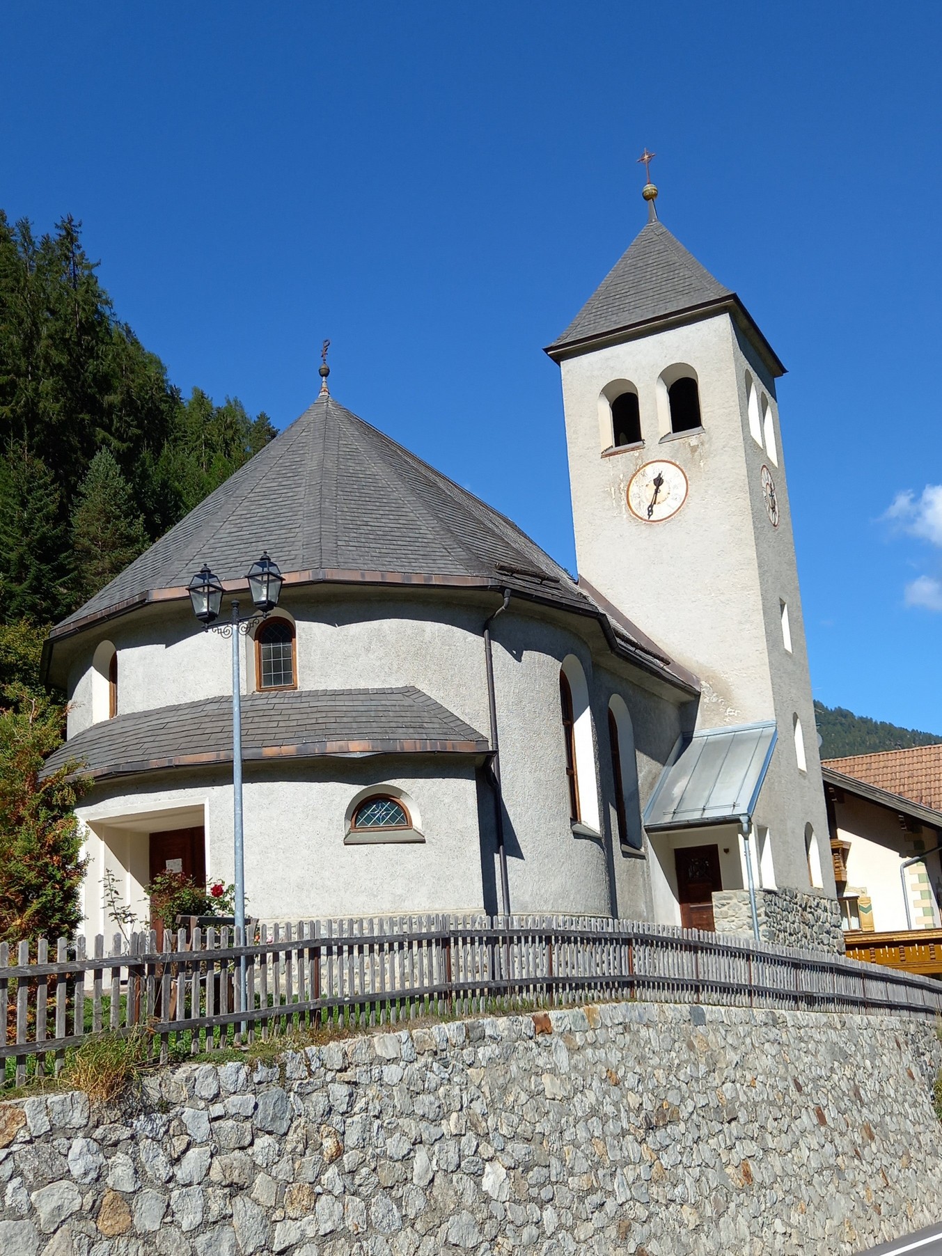 Chiesa di S. Teresa a Gomagoi Chiesa di S. Teresa a Gomagoi