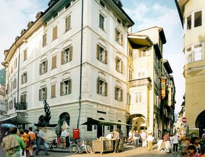 barbieri2.jpg (33733 bytes)