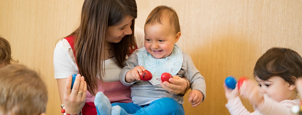 Kleinkindbetreuung 0 - 3 Jahre Kleinkindbetreuung 0 - 3 Jahre