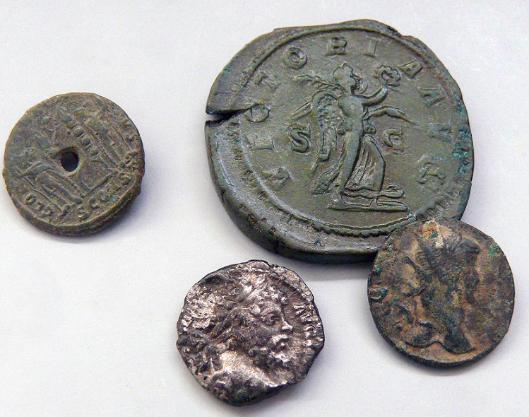 Algund: römische Münzen