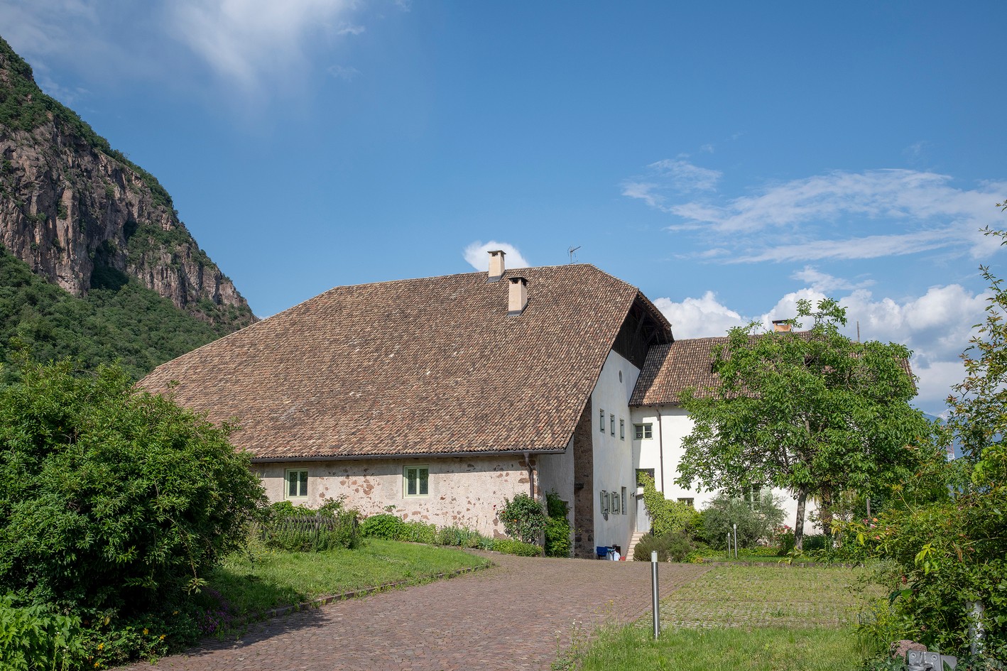 Ermächtigung von Photovoltaikanlagen an Baudenkmälern