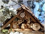 Beim Workshop können Kinder ein Bienenhotel bauen.
